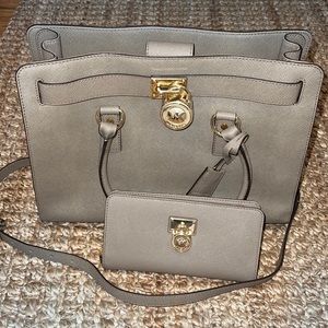 Michael Kors Taupe Hamilton bag with matching wallet